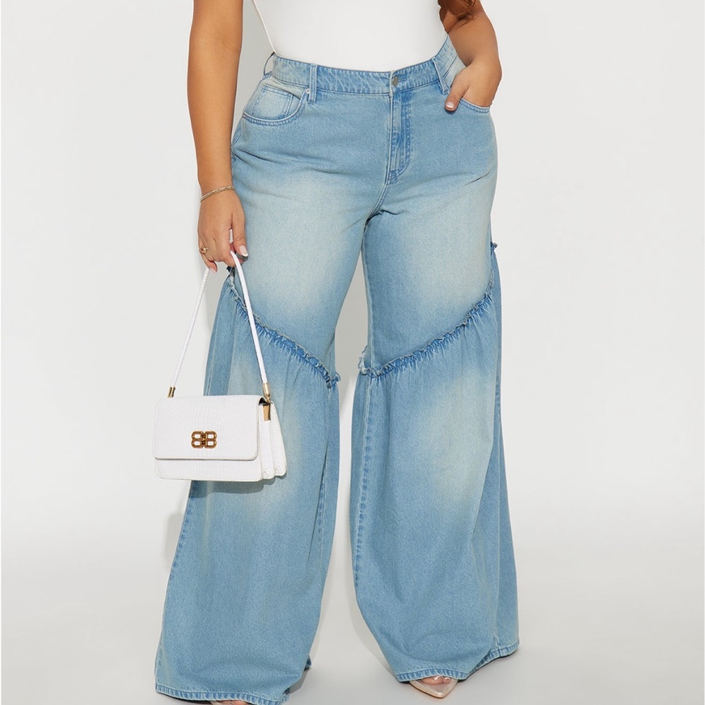 Women's Light Blue Wide-Leg Jeans Fashion Nova